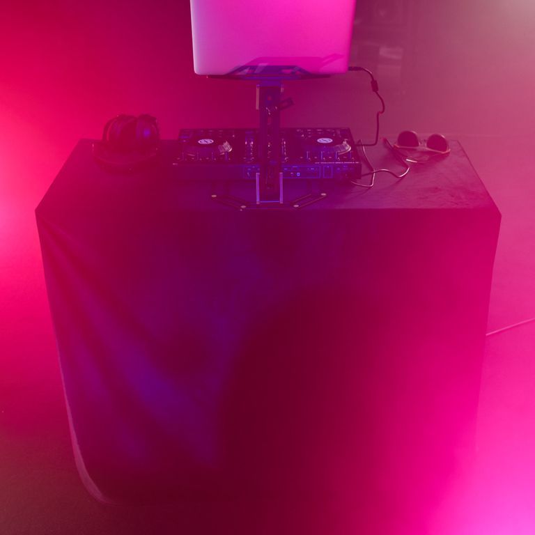 102477_11.jpg