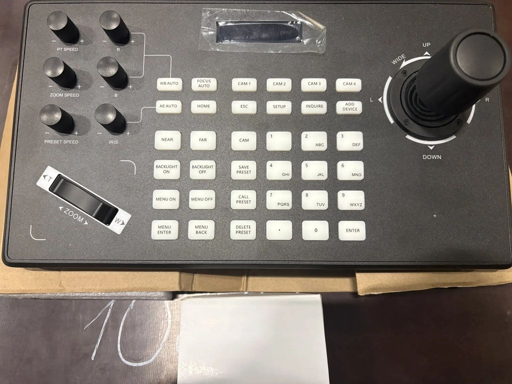 137768_1.jpg
