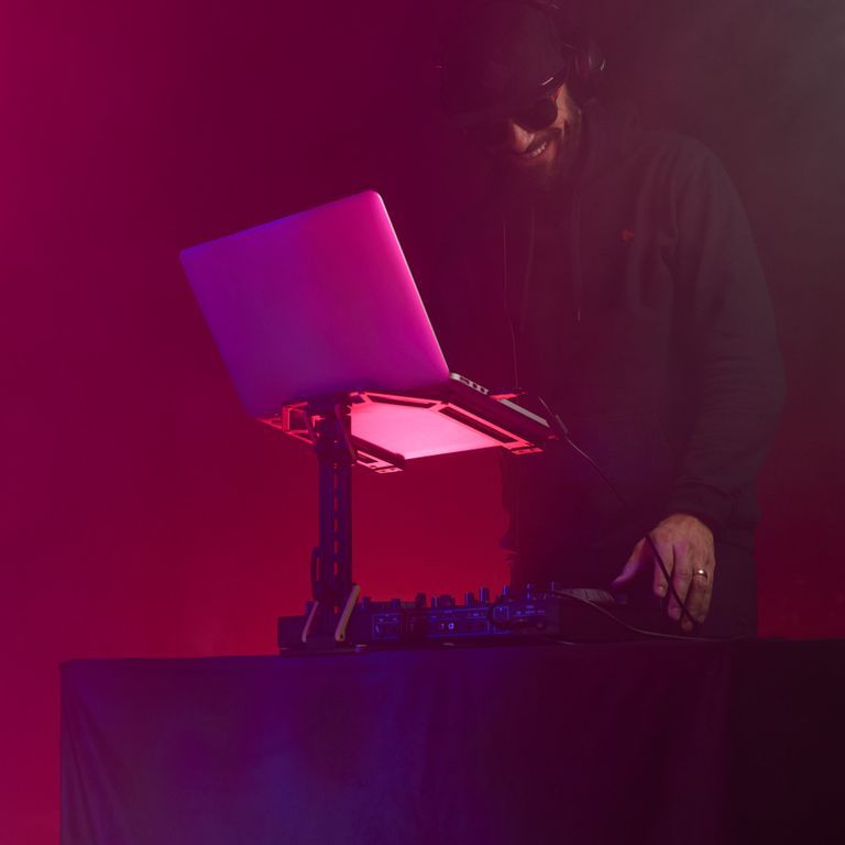102477_13.jpg