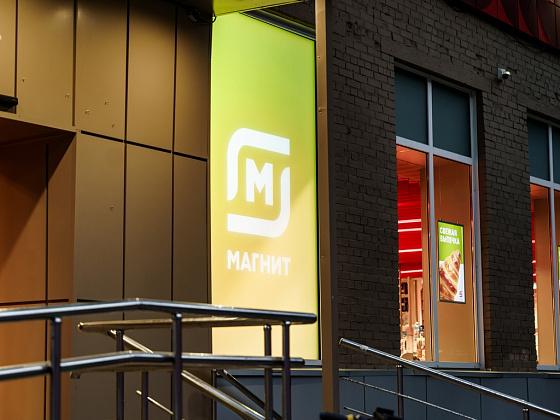 Мультимедийные витрины для магазина «Магнит»